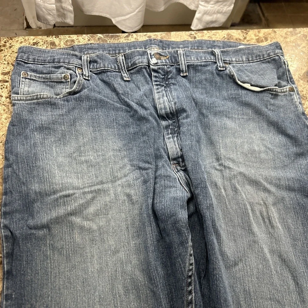 Wrangler Premium men's Jeans 44x30 Blue Relaxed Fit Actual Inseam 29‎